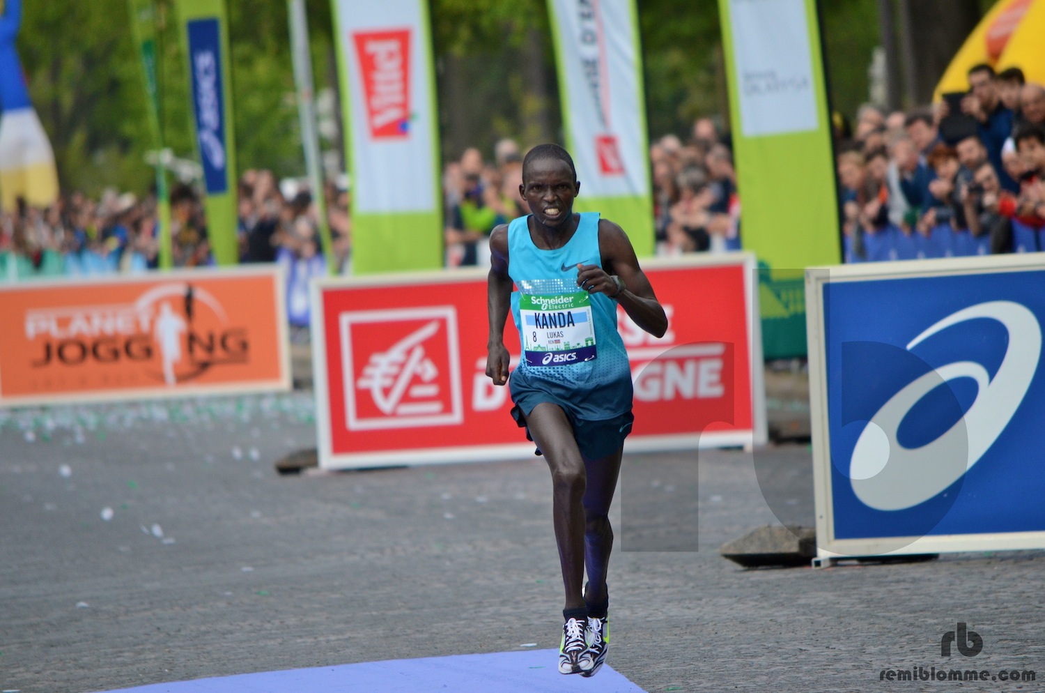 asics textile running