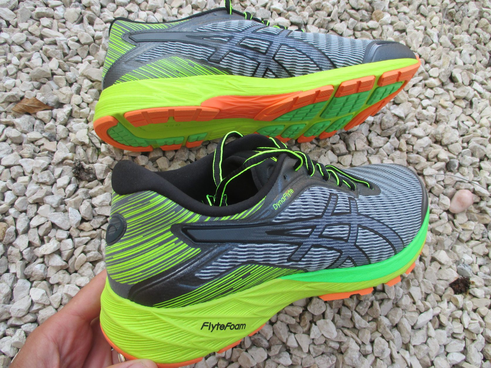 asics dynaflyte flytefoam