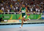 Wayde Van Niekerk : « j’aimerais revenir sur du 100m et du 200m »