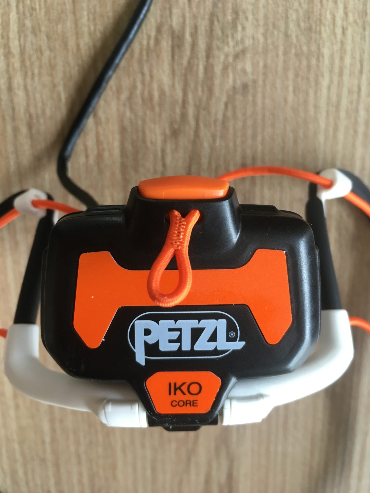 frontale PETZL IKO CORE