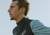 Julien Wanders signe chez ASICS